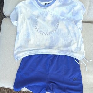 Nike White and Purple Athletic Set